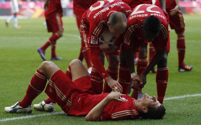 «Επτάρα» της Μπάγερν με χατ-τρικ του Γκόμεθ, ήττα για Ρεχάγκελ